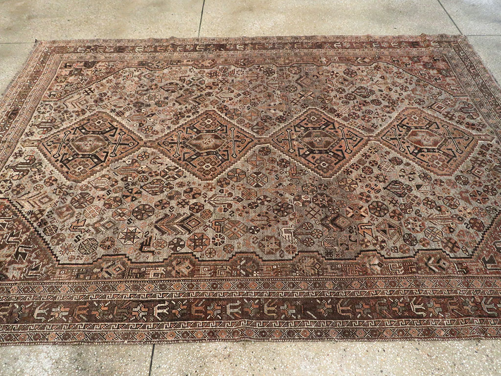 Vintage Persian Shiraz Carpet, No.23382 - Gss