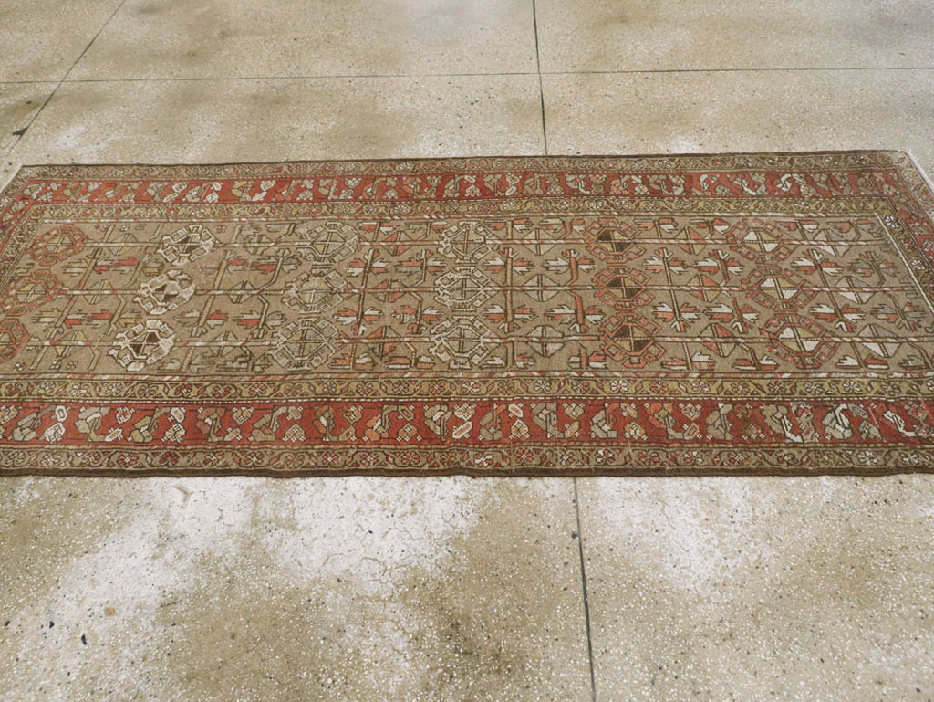 Vintage Persian Serab Gallery Carpet, No.23392 - Gss