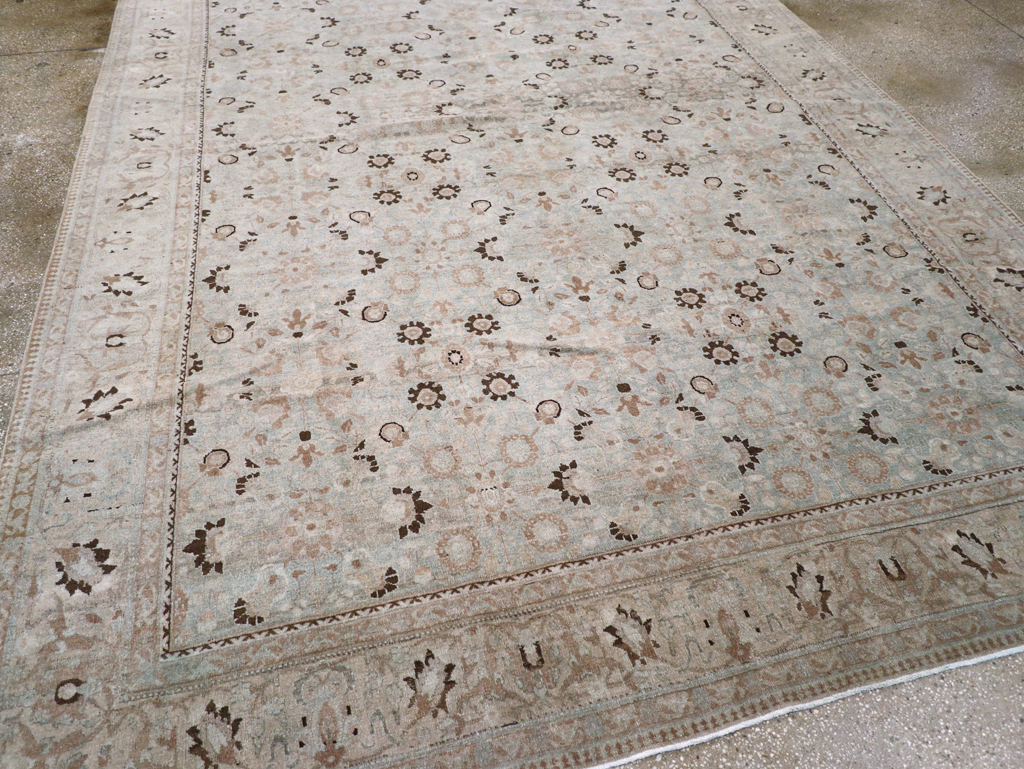 Antique Persian Tabriz Carpet, No.23404 - Gss
