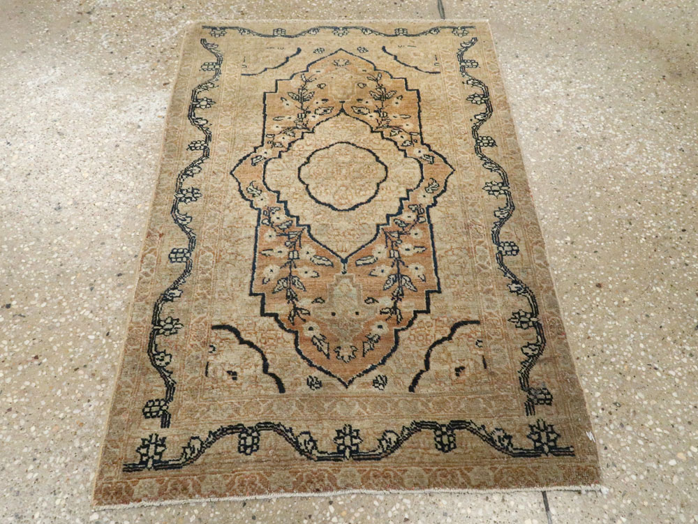 Antique Persian Tabriz Hagi Jalili Rug, No.23416 - Gss
