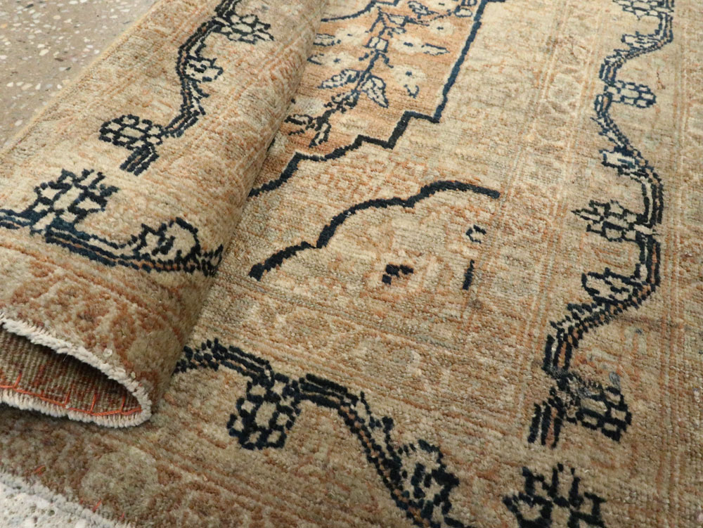 Antique Persian Tabriz Hagi Jalili Rug, No.23416 - Gss
