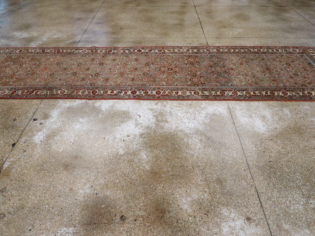 Vintage Persian Malayer Gallery Runner, No.23418 - Gss