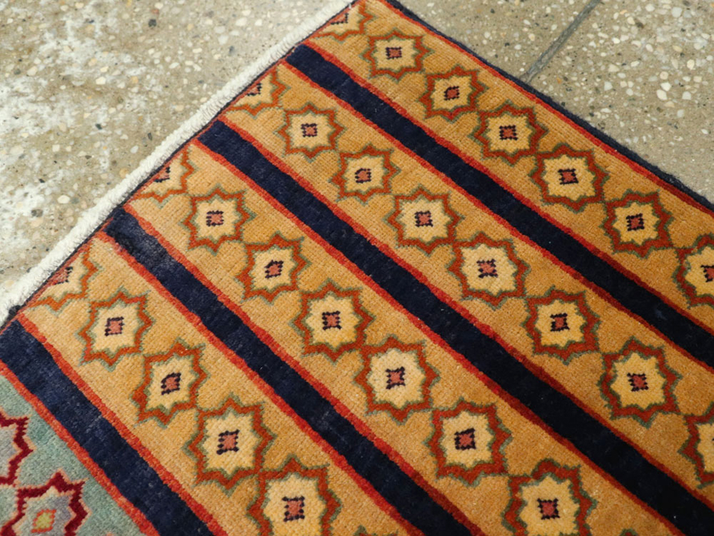 Vintage Persian Kashan Modernist Rug, No.23420 - Gss
