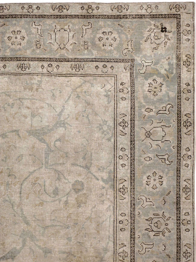 Antique Persian Tabriz Carpet, No.23422 - Gss