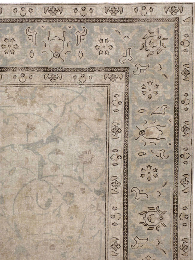 Antique Persian Tabriz Carpet, No.23422 - Gss