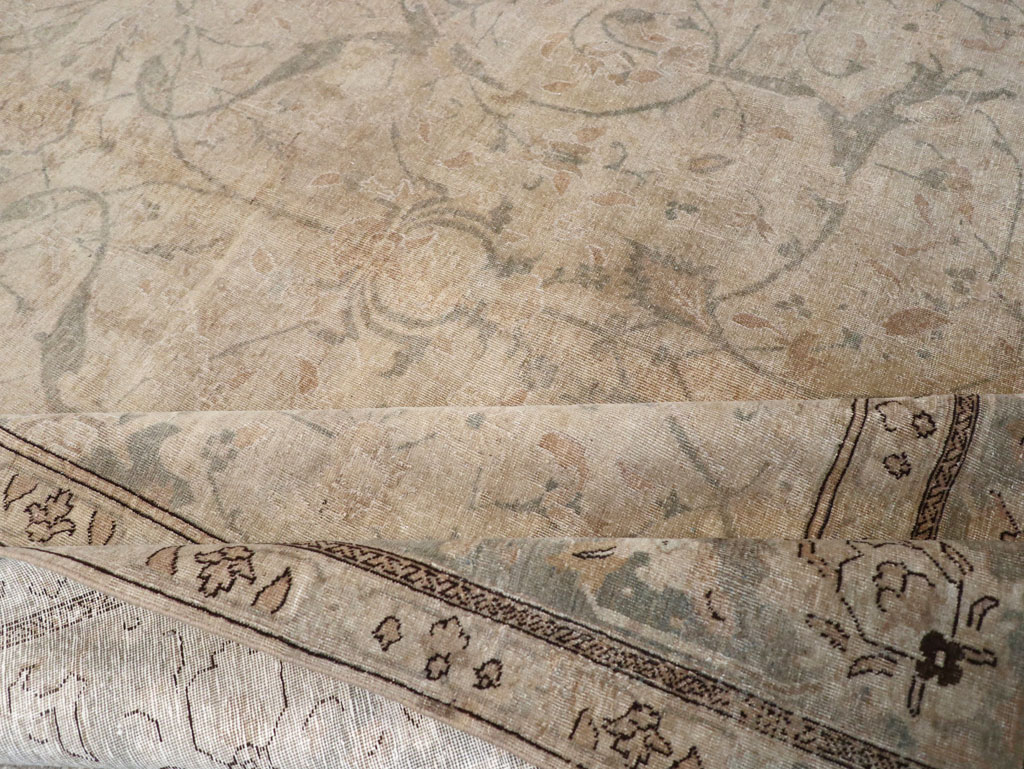 Antique Persian Tabriz Carpet, No.23422 - Gss