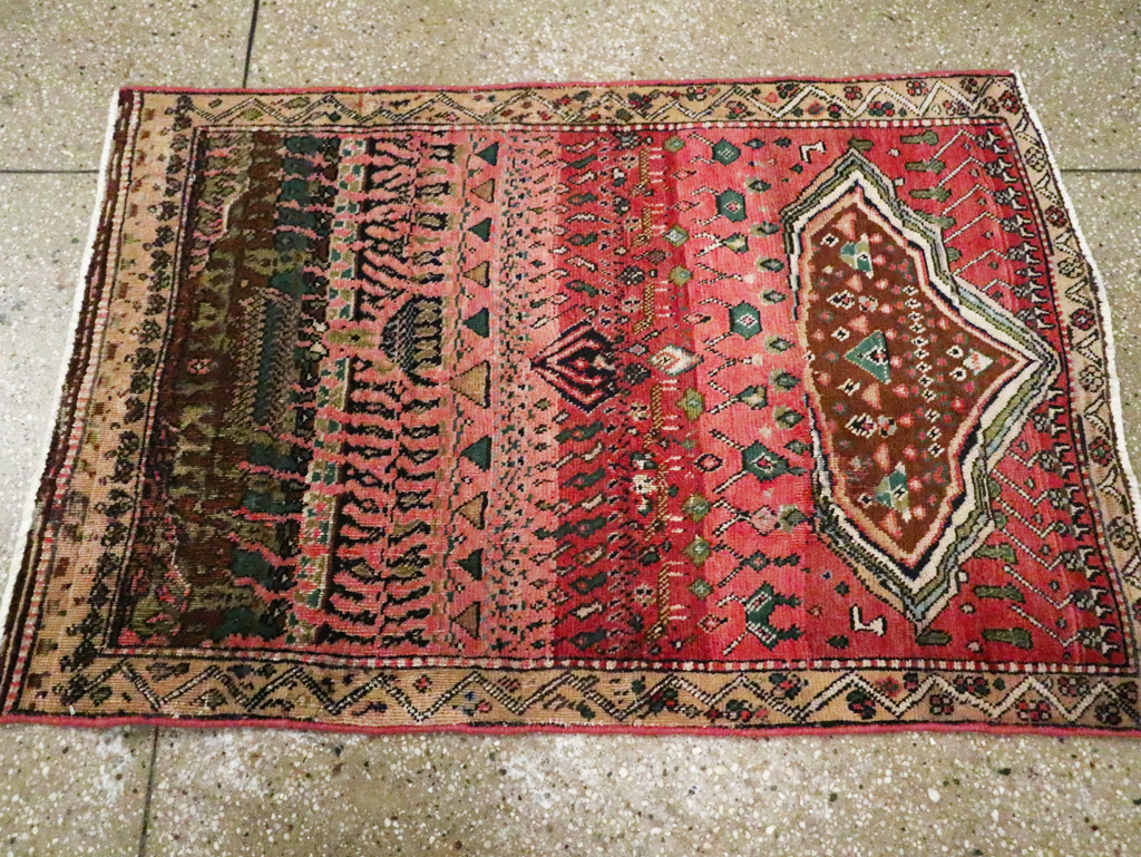 Vintage Persian Mahal Throw Rug, No.23445 - Gss