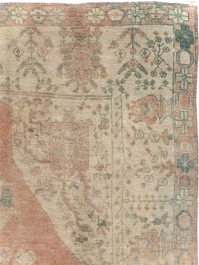 Vintage Persian Shiraz Gallery Rug, No.23450 - Gss