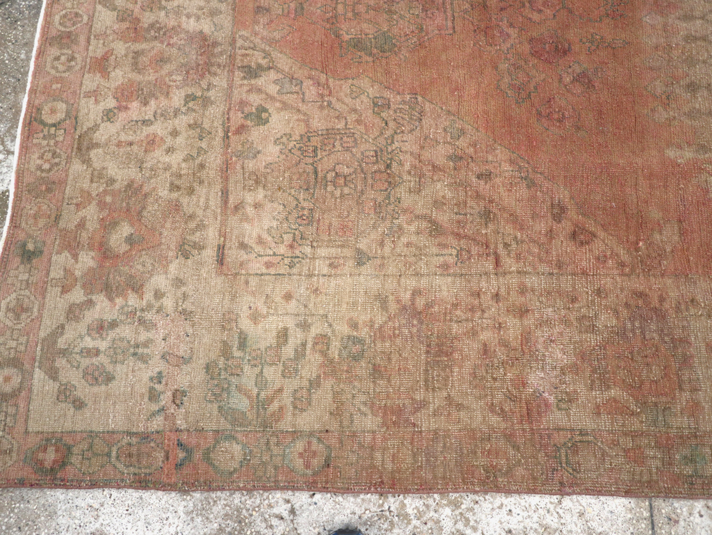 Vintage Persian Shiraz Gallery Rug, No.23450 - Gss