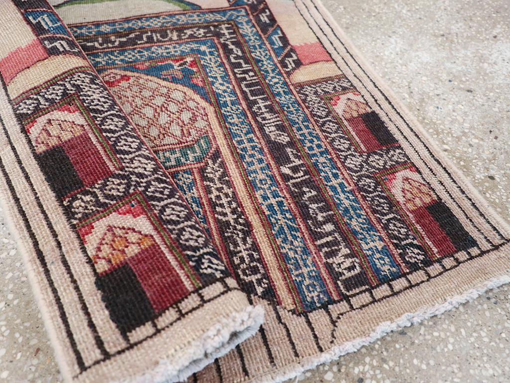 Vintage Persian Tabriz Pictorial Throw Rug, No.23455 - Gss