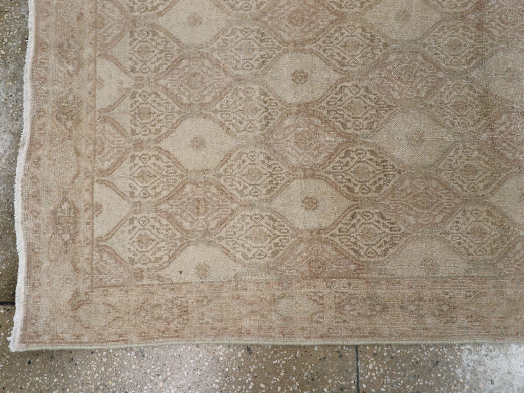 Vintage Persian Mashad Gallery Runner, No.23457 - Gss