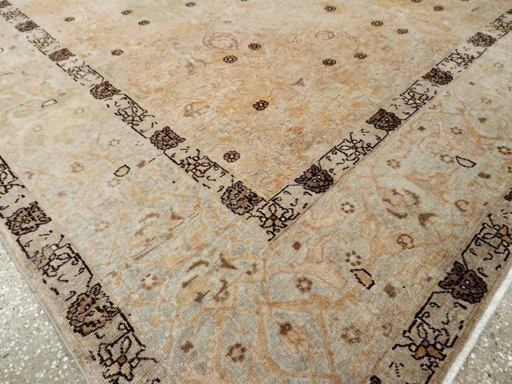 Antique Persian Tabriz Carpet, No.23467 - Gss