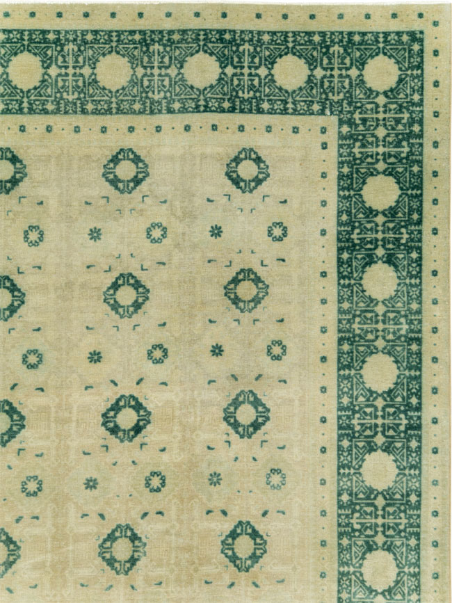 Vintage Persian Tabriz Carpet, No.23476 - Gss