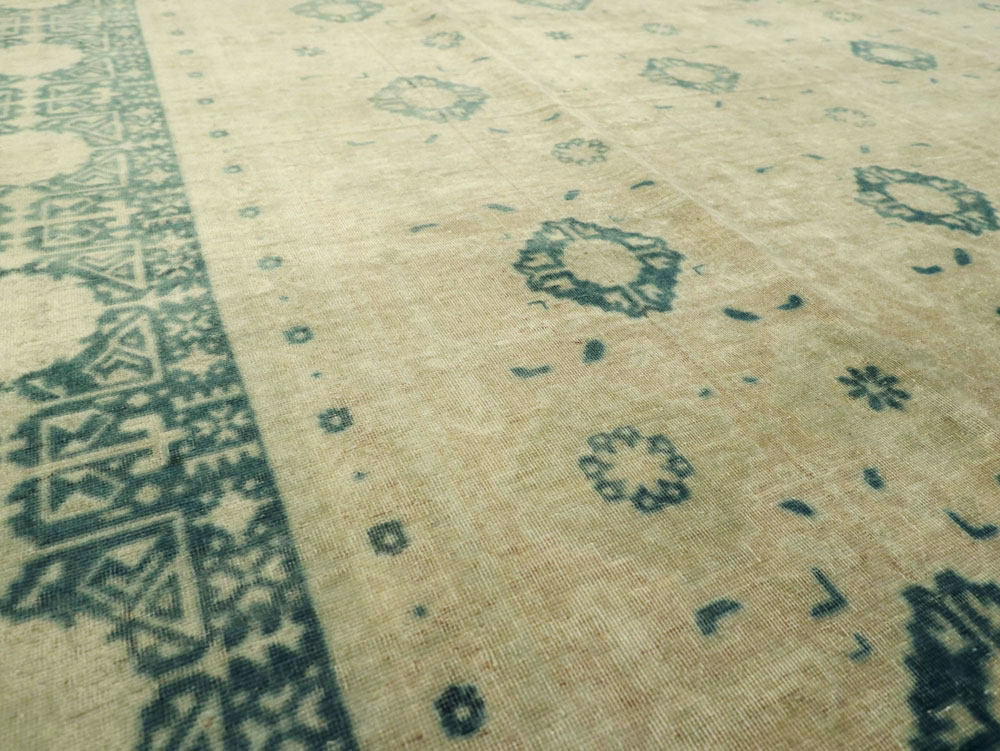 Vintage Persian Tabriz Carpet, No.23476 - Gss