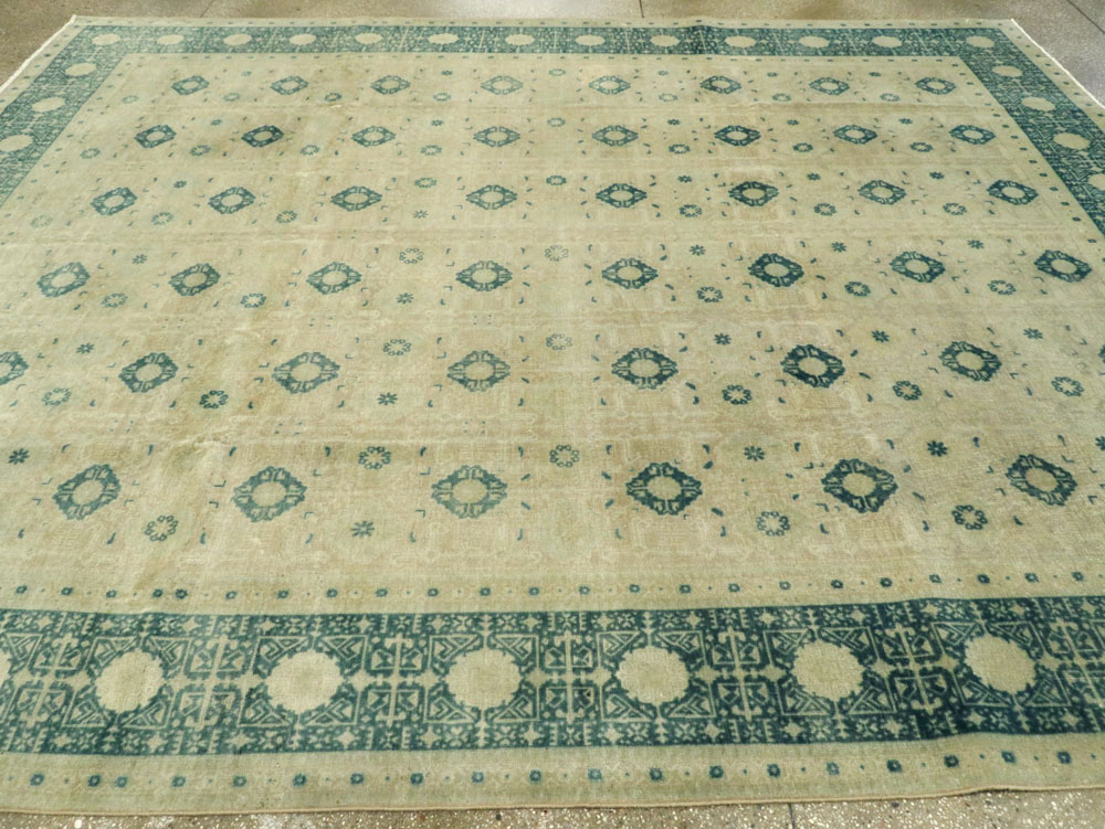 Vintage Persian Tabriz Carpet, No.23476 - Gss