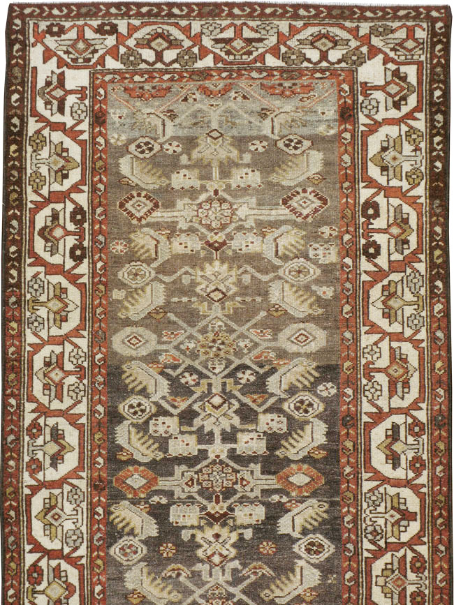 Vintage Persian Bakhtiari Rug, No.23488 - Gss