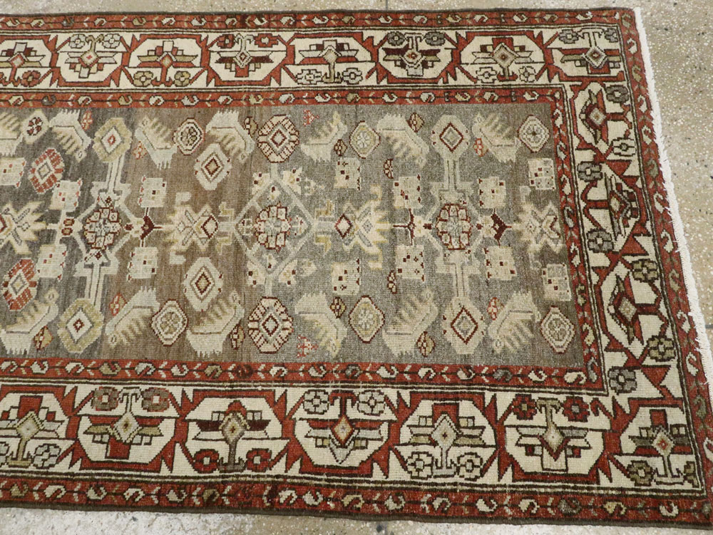 Vintage Persian Bakhtiari Rug, No.23488 - Gss