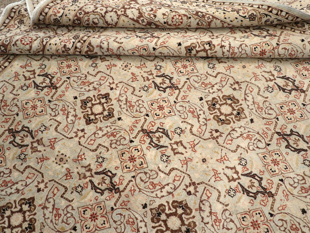 Antique Persian Mashad Carpet, No.23544 - Gss