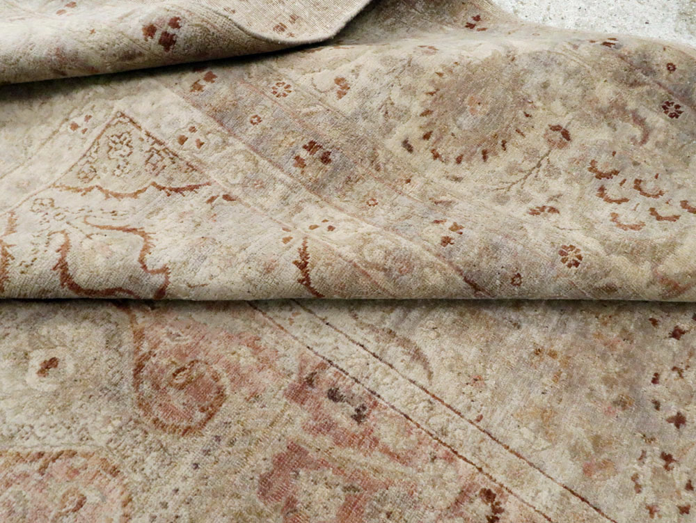 Antique Persian Tabriz Carpet, No.23550 - Gss