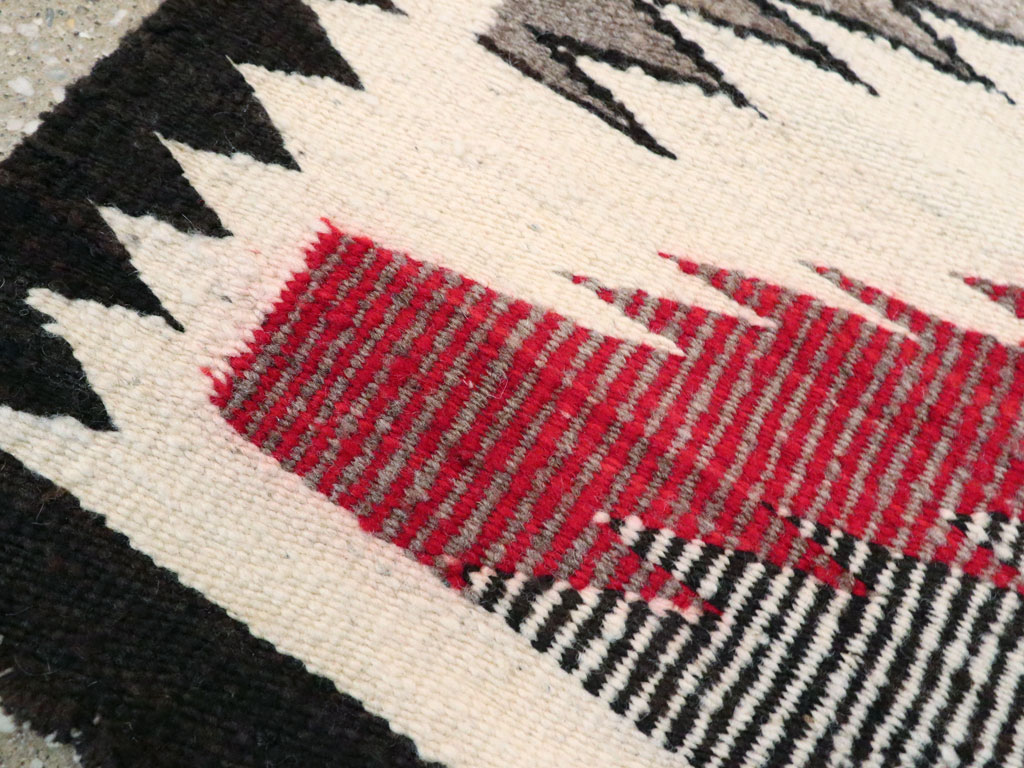 Vintage American Navajo Rug, No.23585 - Gss