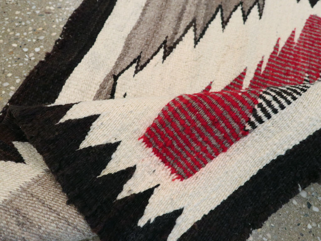 Vintage American Navajo Rug, No.23585 - Gss
