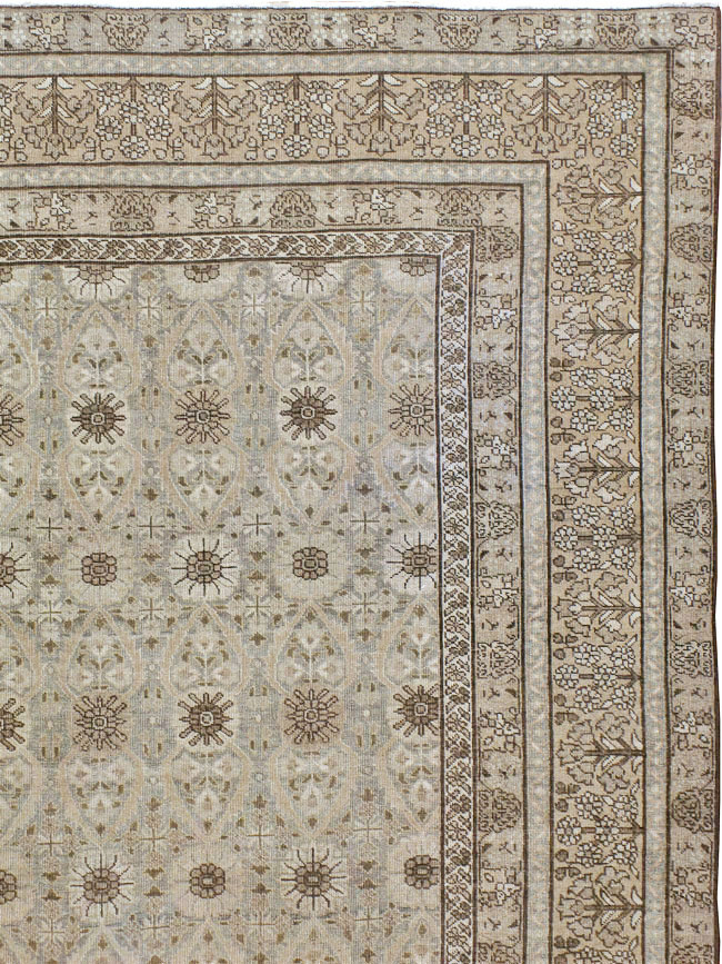 Antique Persian Tabriz Carpet, No.23647 - Gss