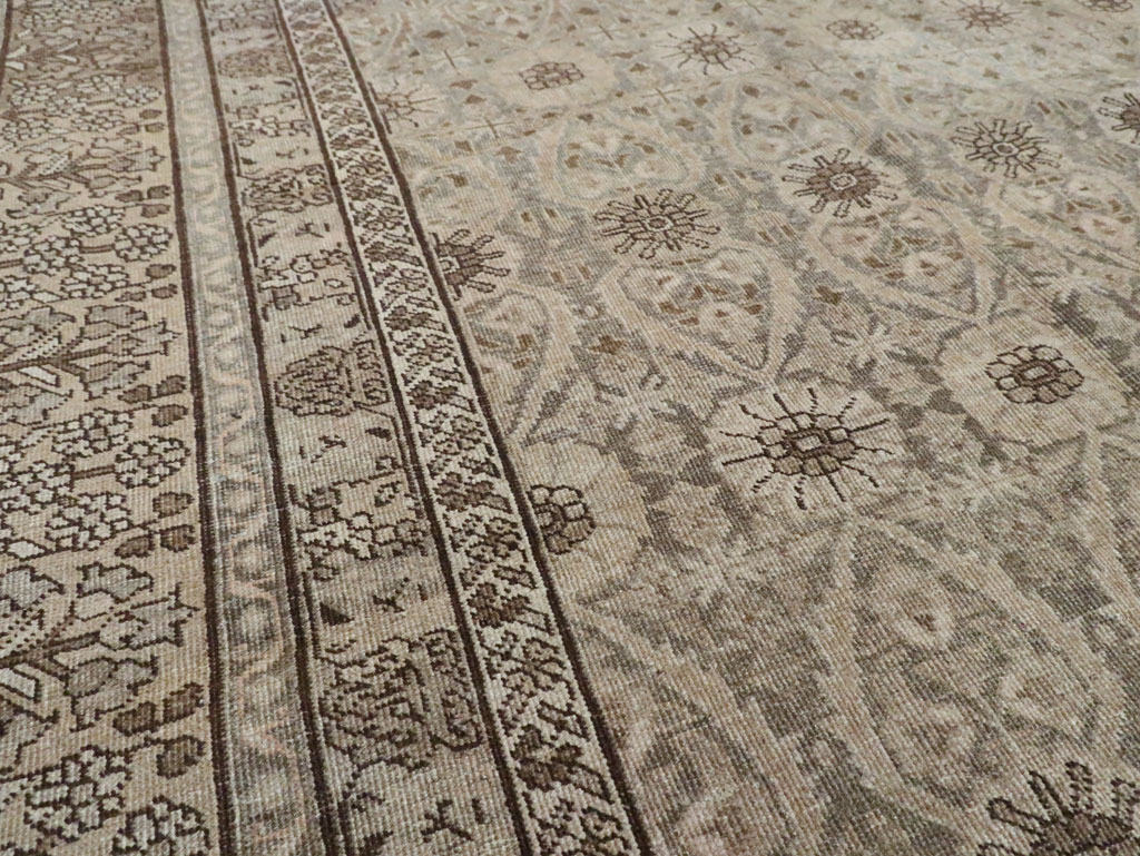 Antique Persian Tabriz Carpet, No.23647 - Gss