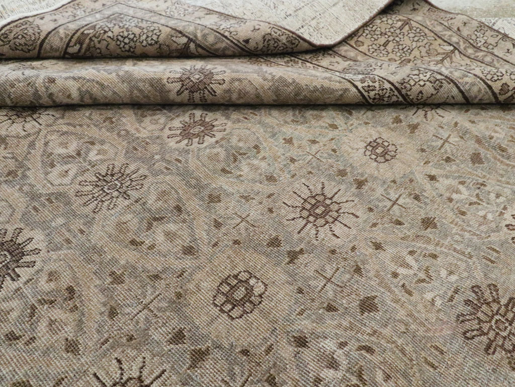 Antique Persian Tabriz Carpet, No.23647 - Gss