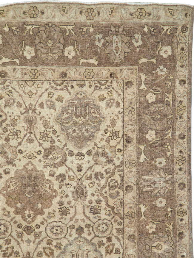 Antique Persian Tabriz Rug, No.23654 - Gss