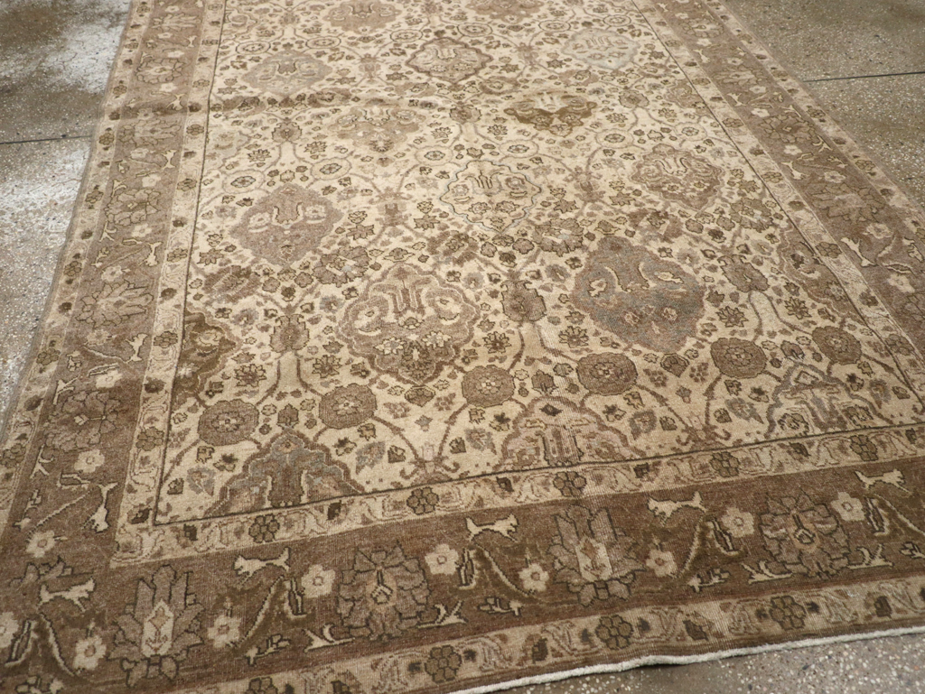 Antique Persian Tabriz Rug, No.23654 - Gss