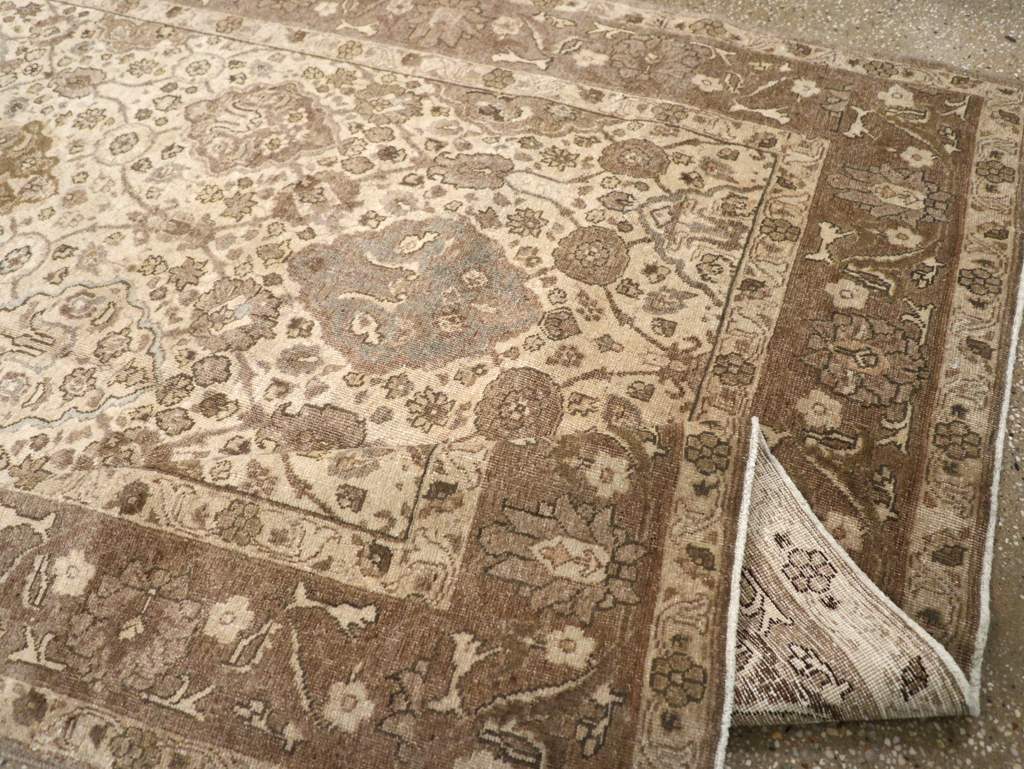 Antique Persian Tabriz Rug, No.23654 - Gss