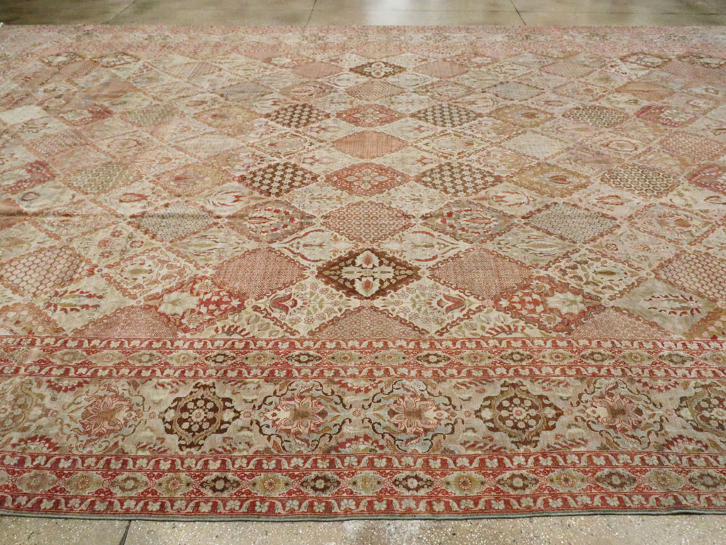 Vintage Persian Qazvin Carpet, No.23657 - Gss