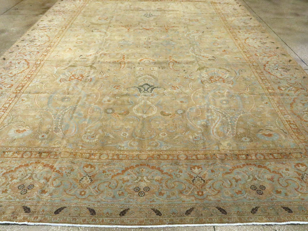 Antique Persian Tabriz Carpet, No.23683 - Gss