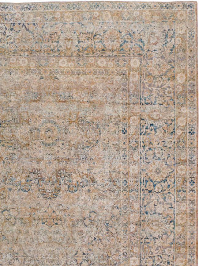 Antique Persian Lavar Kerman Carpet, No.23704 - Gss