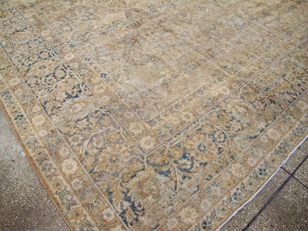 Antique Persian Lavar Kerman Carpet, No.23704 - Gss