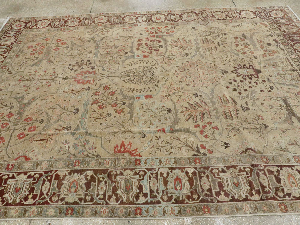 Antique Persian Tabriz Carpet, No.23715 - Gss