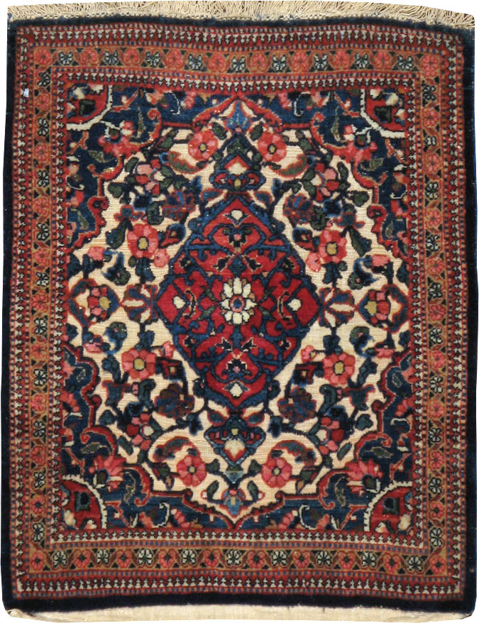 Antique Persian Souf Kashan Rug (Pair: 1 of 2), No.23718 - Gss