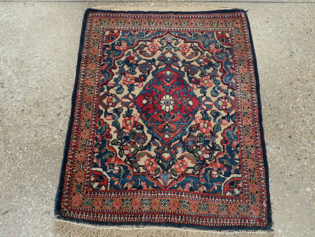 Antique Persian Souf Kashan Rug (Pair: 1 of 2), No.23718 - Gss