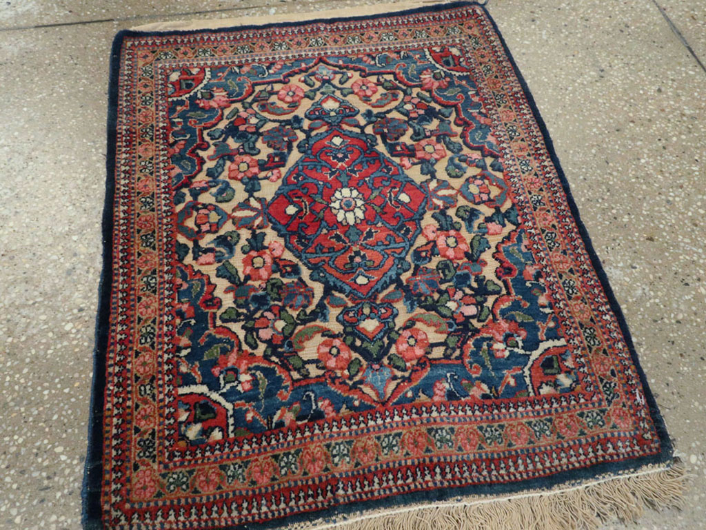 Antique Persian Souf Kashan Rug (Pair: 1 of 2), No.23718 - Gss