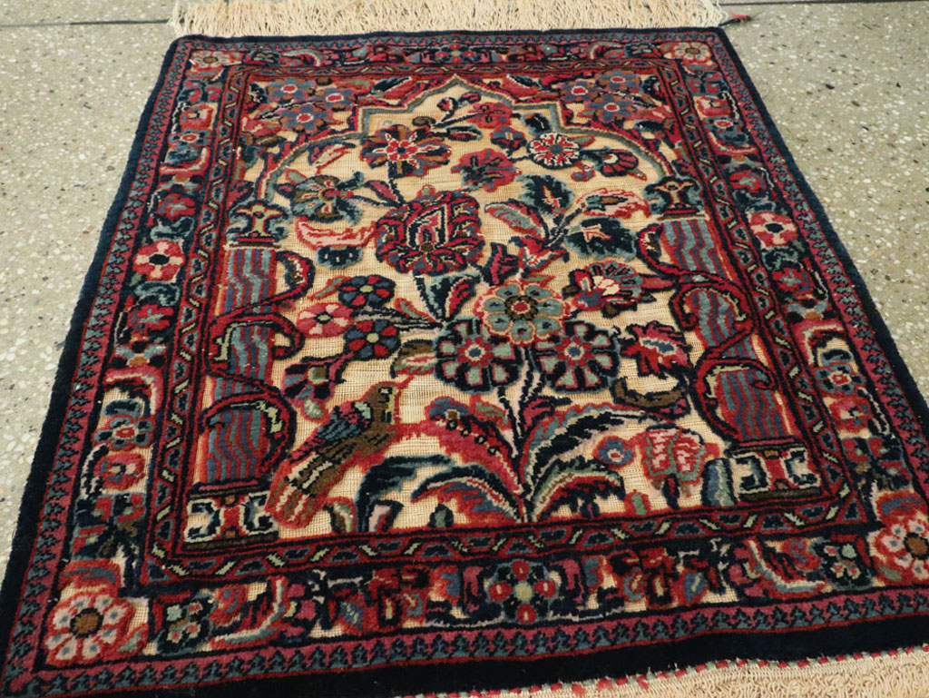 Vintage Persian Kashan Square Rug, No.23720 - Gss