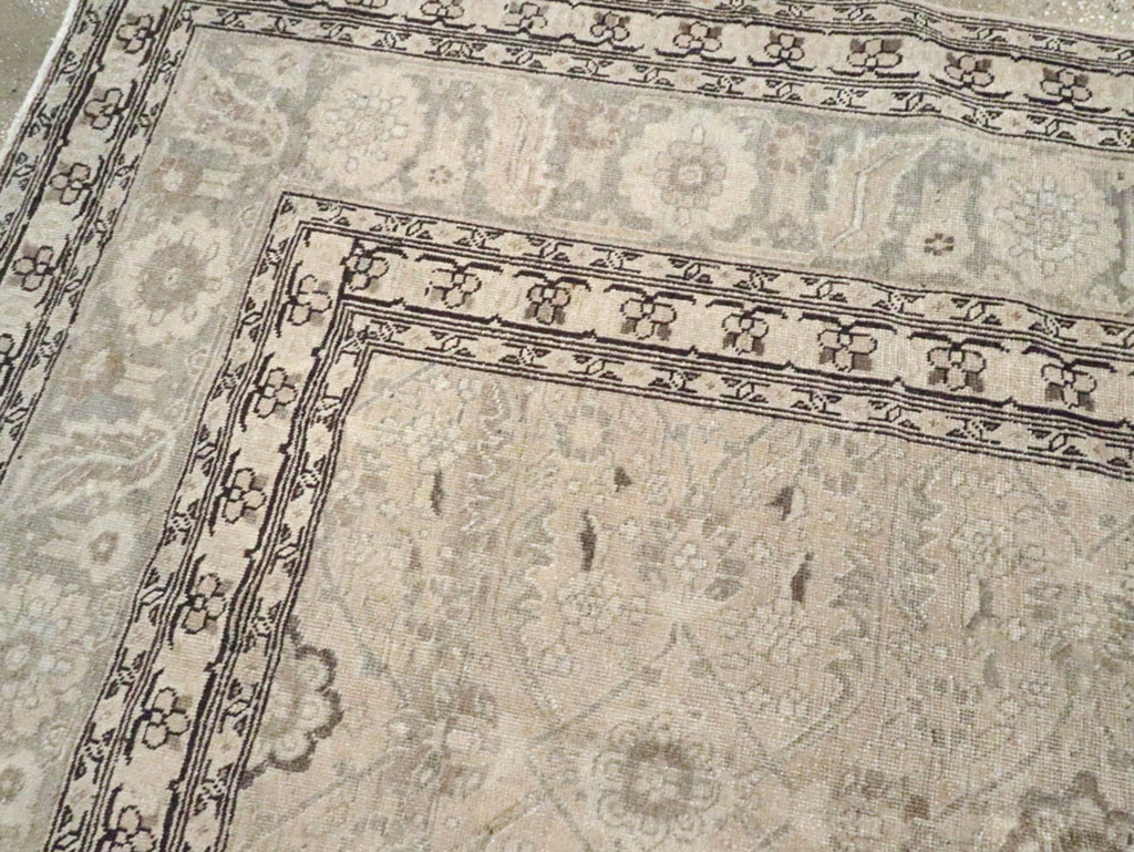 Antique Persian Tabriz Carpet, No.23756 - Gss
