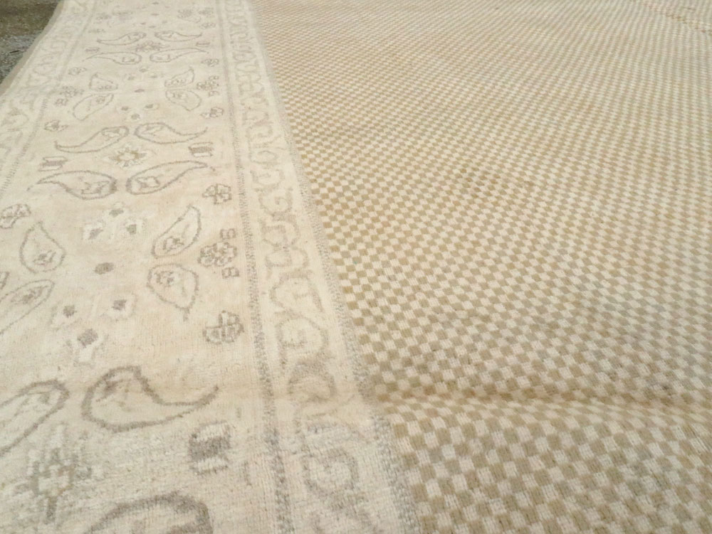 Vintage Persian Kerman Carpet, No.23769 - Gss