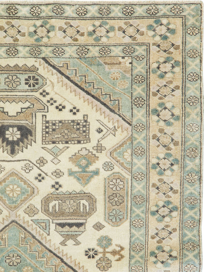 Vintage Persian Ardebil Rug, No.23782 - Gss
