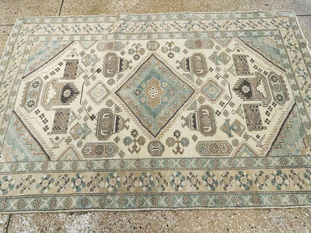 Vintage Persian Ardebil Rug, No.23782 - Gss