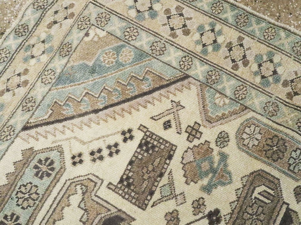 Vintage Persian Ardebil Rug, No.23782 - Gss