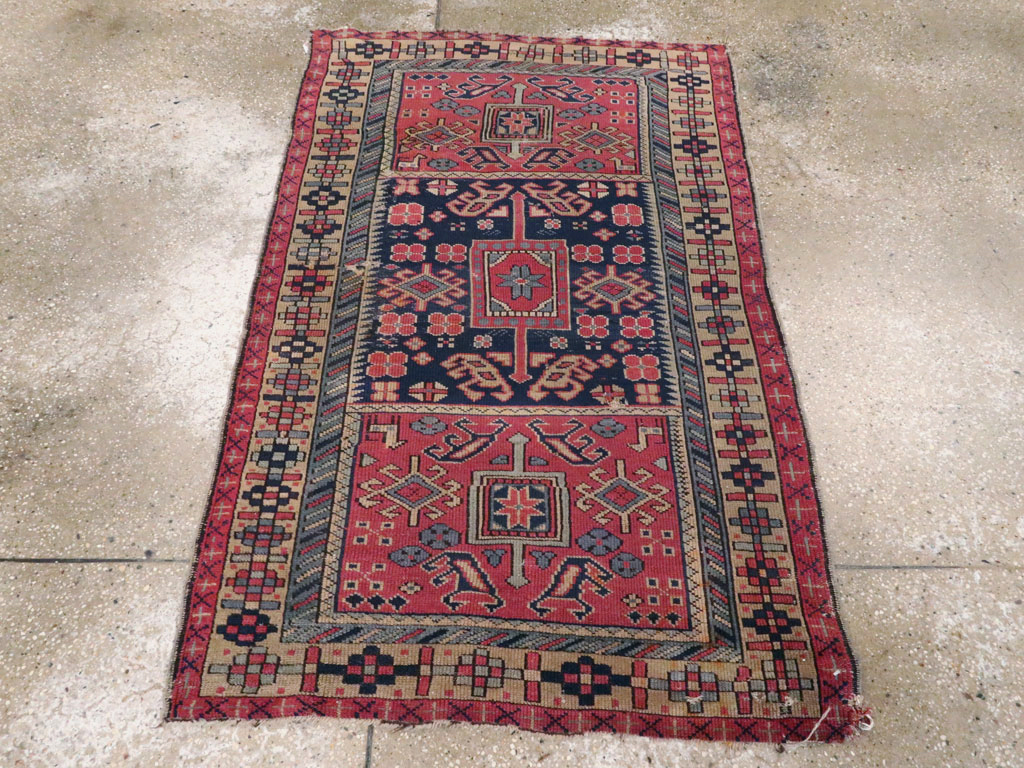 Vintage Turkish Anatolian Distressed Rug, No.23788 - Gss