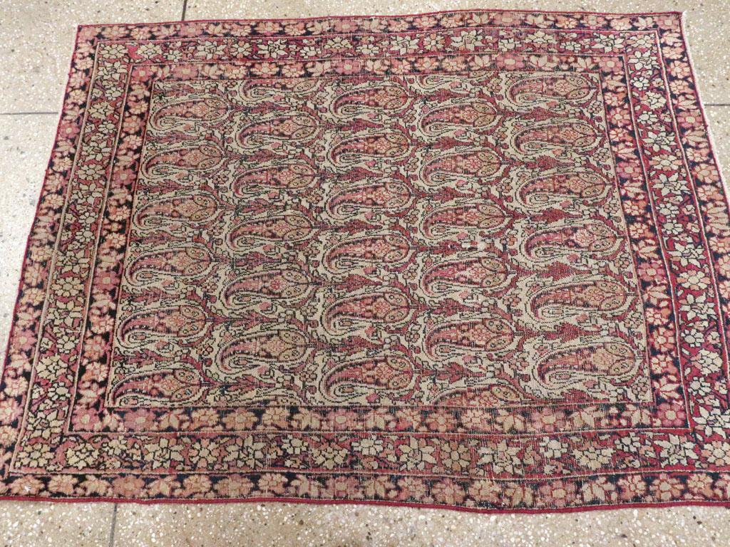 Antique Persian Lavar Kerman Rug, No.23792 - Gss