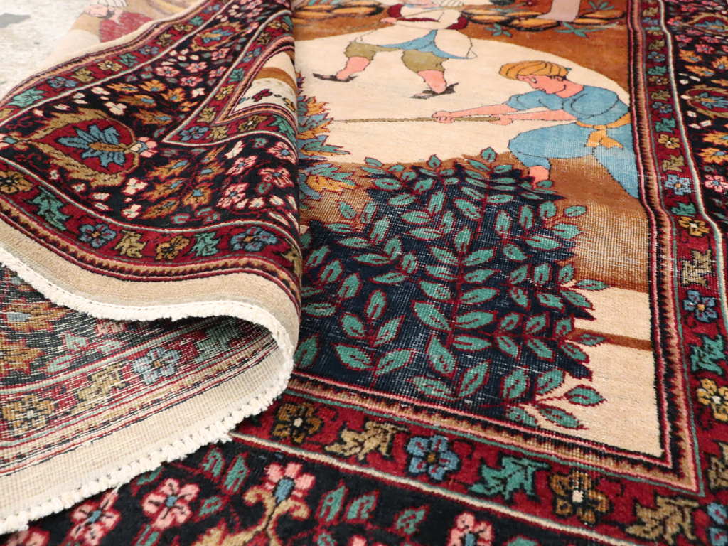 Vintage Indian Lahore Pictorial Rug, No.23797 - Gss