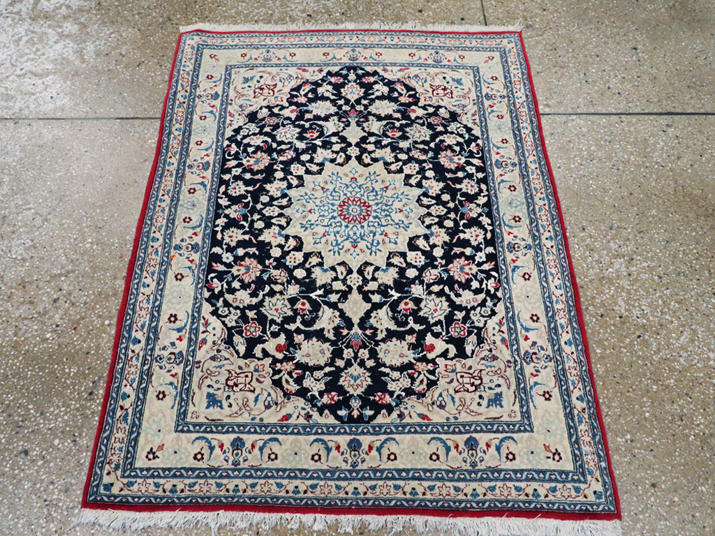 Vintage Persian Nain Rug, No.23799 - Gss