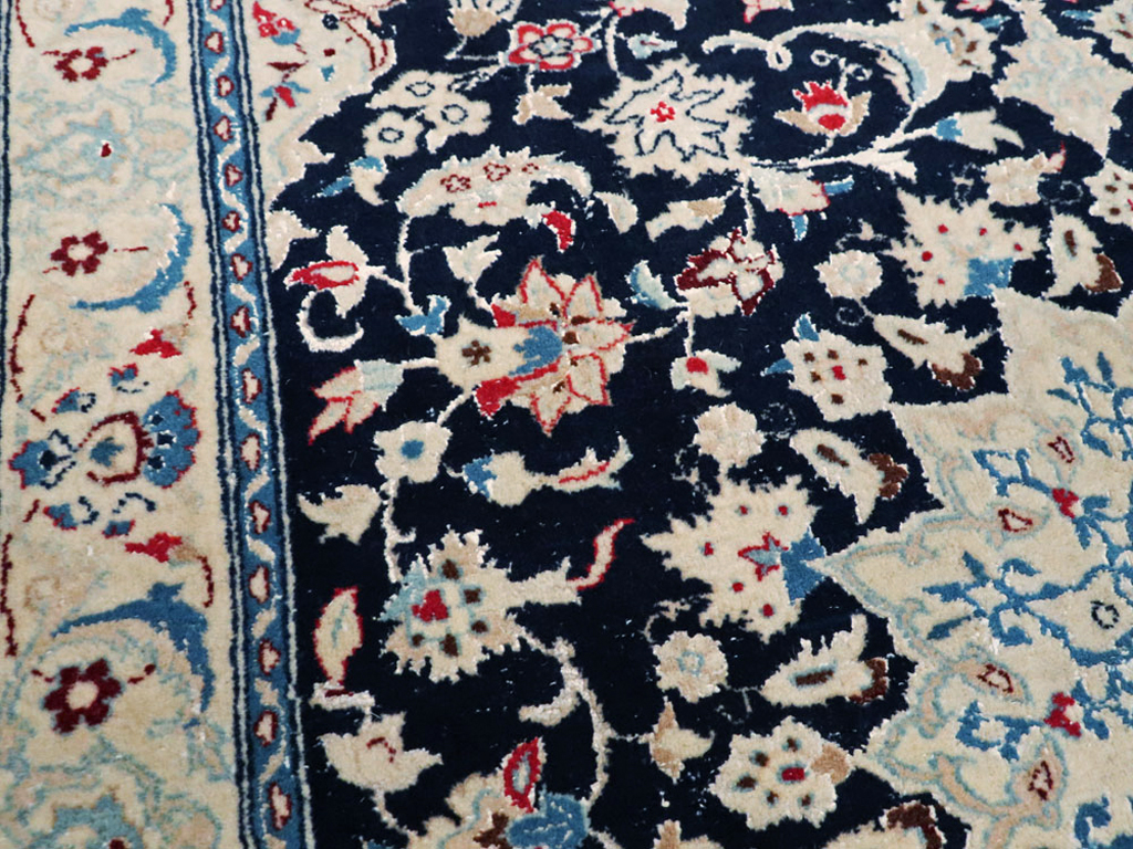 Vintage Persian Nain Rug, No.23799 - Gss